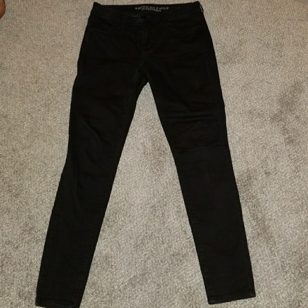 Black American Eagle Hi Rise Super Stretch jeans